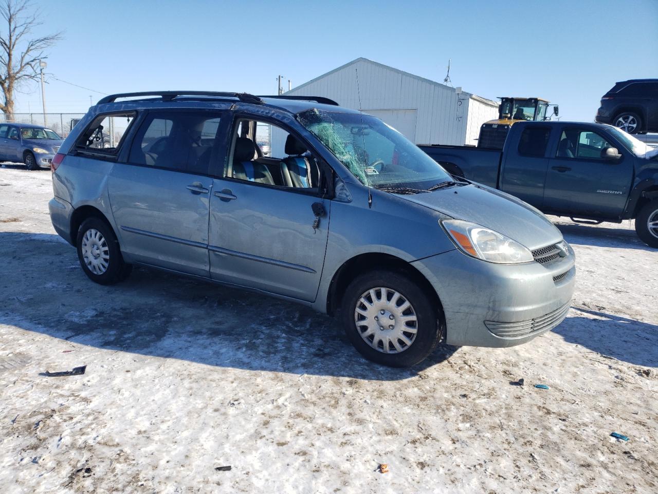 2004 Toyota Sienna - Image 4