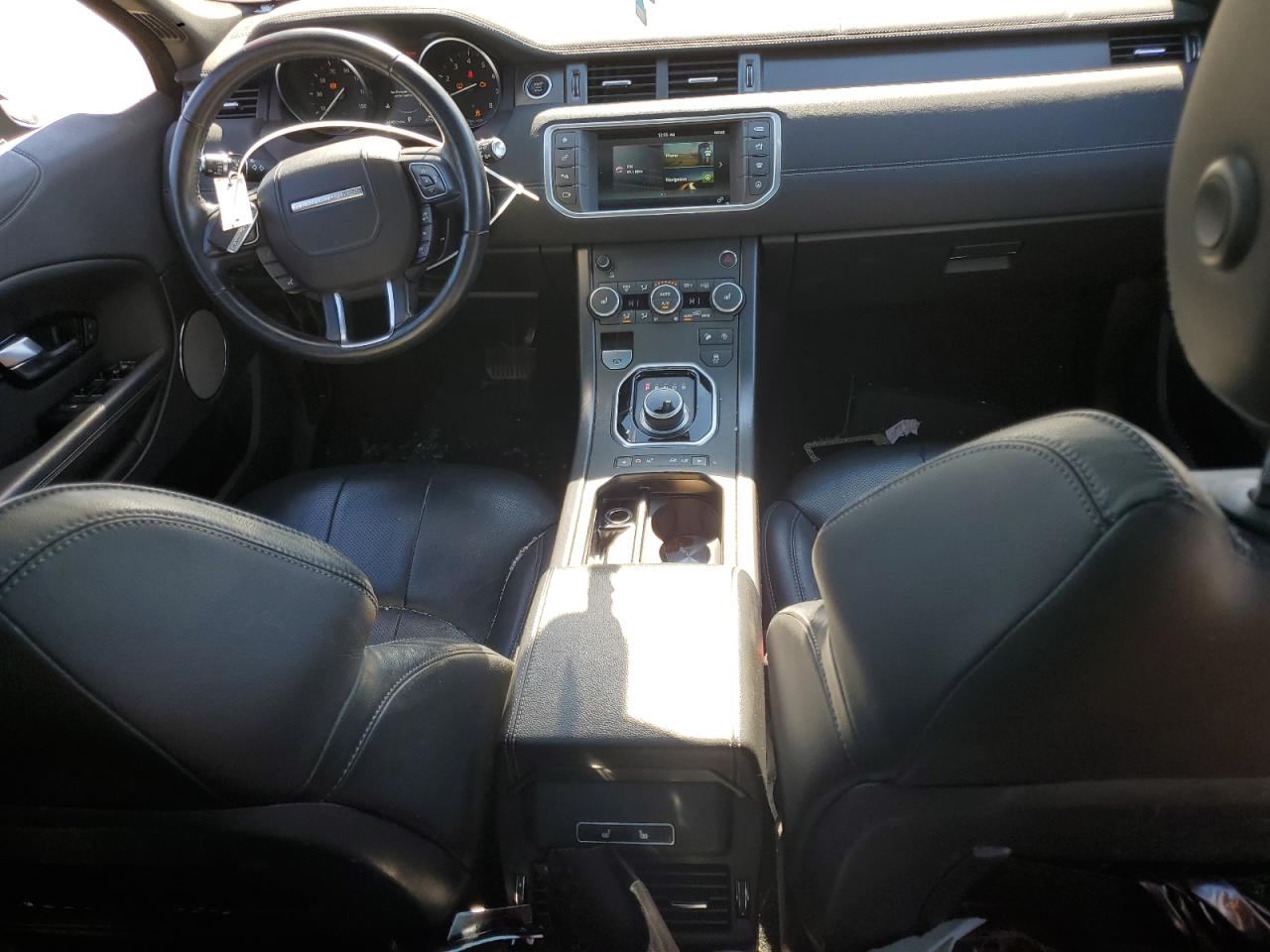 2018 Land Rover Range Rover - Image 8