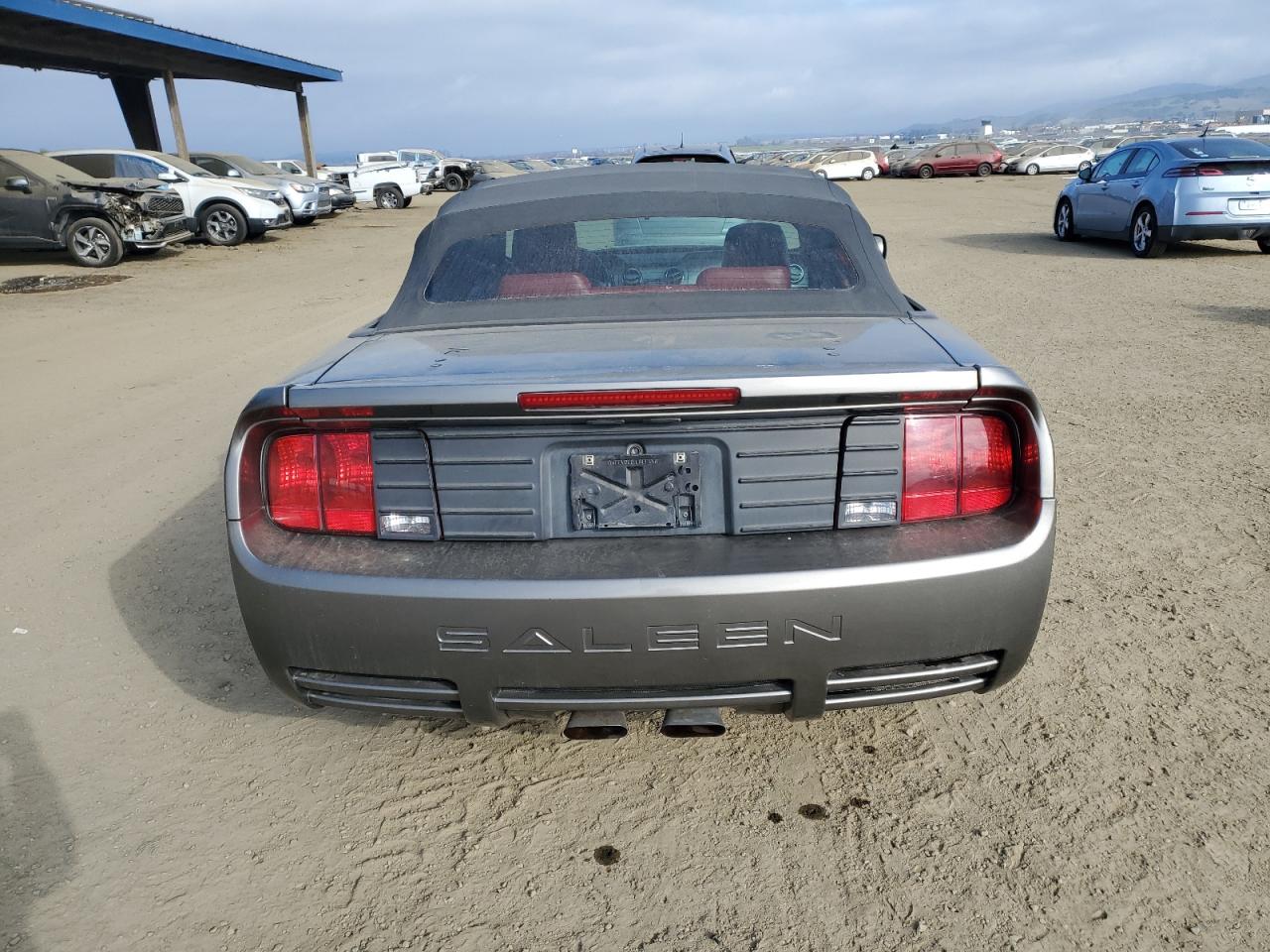 2005 Ford Mustang - Image 6
