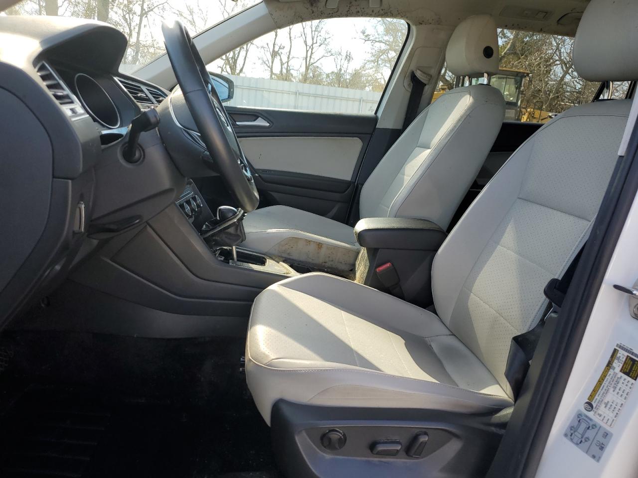 2020 Volkswagen Tiguan - Image 7