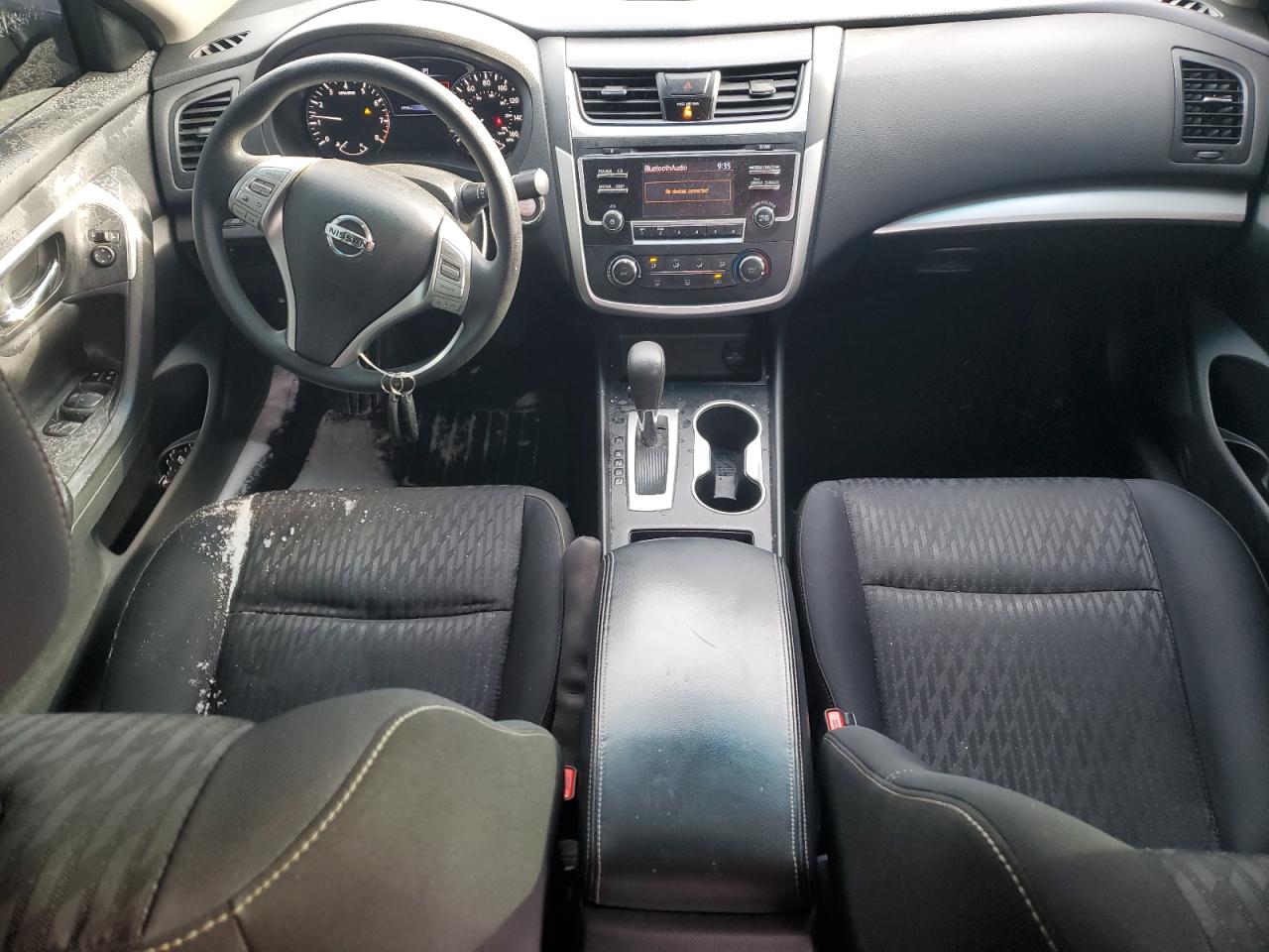 2017 Nissan Altima - Image 8