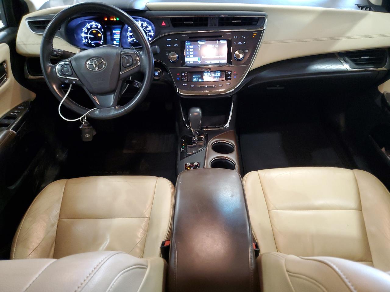 2016 Toyota Avalon - Image 8