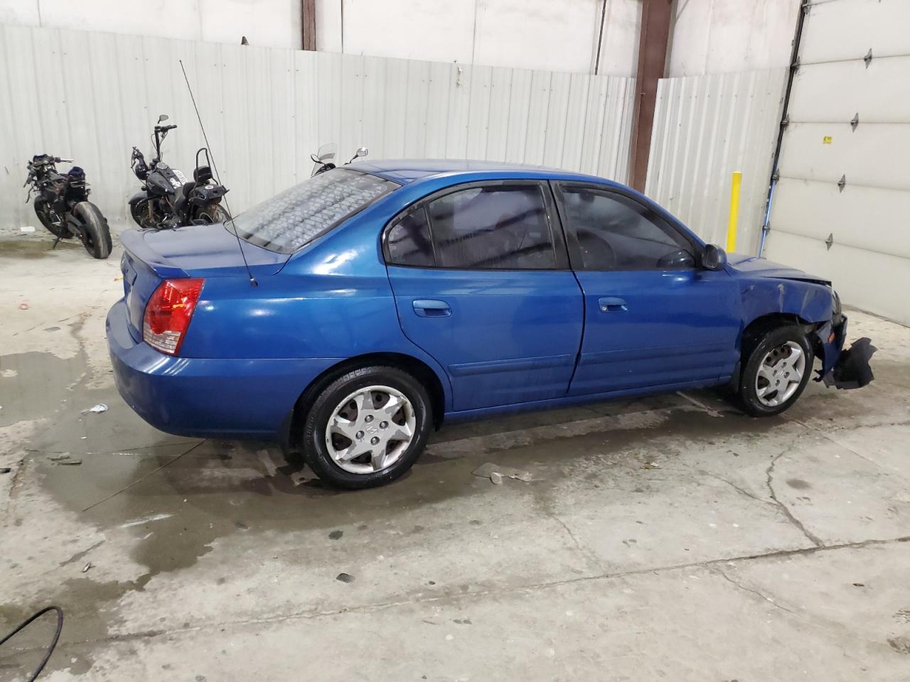 2006 Hyundai Elantra - Image 3