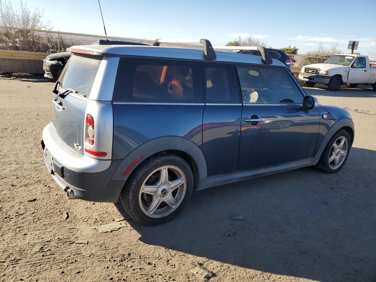 2010 MINI Cooper - Image 3