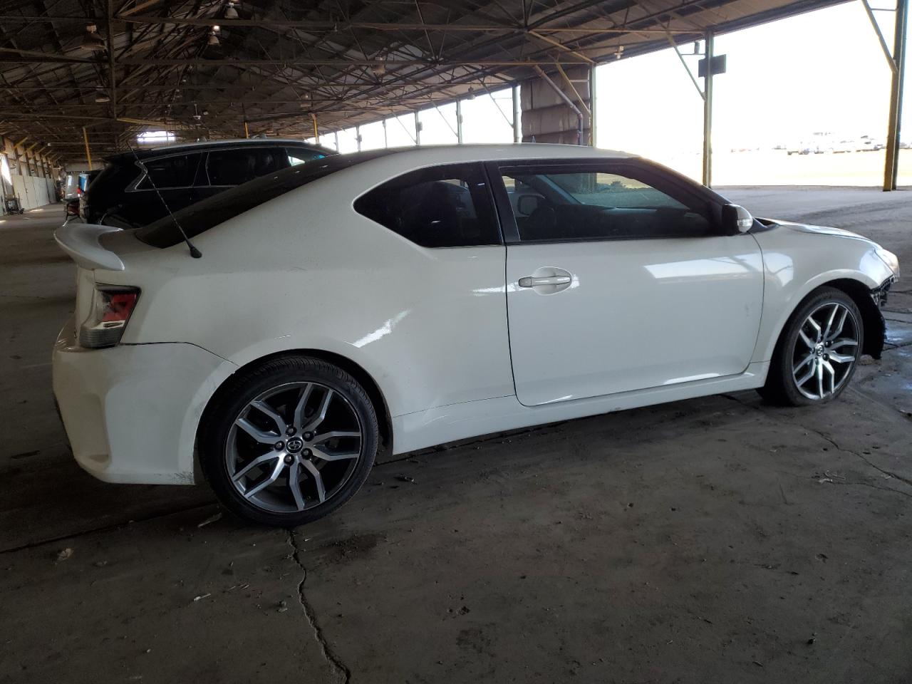 2014 Toyota tC - Image 3