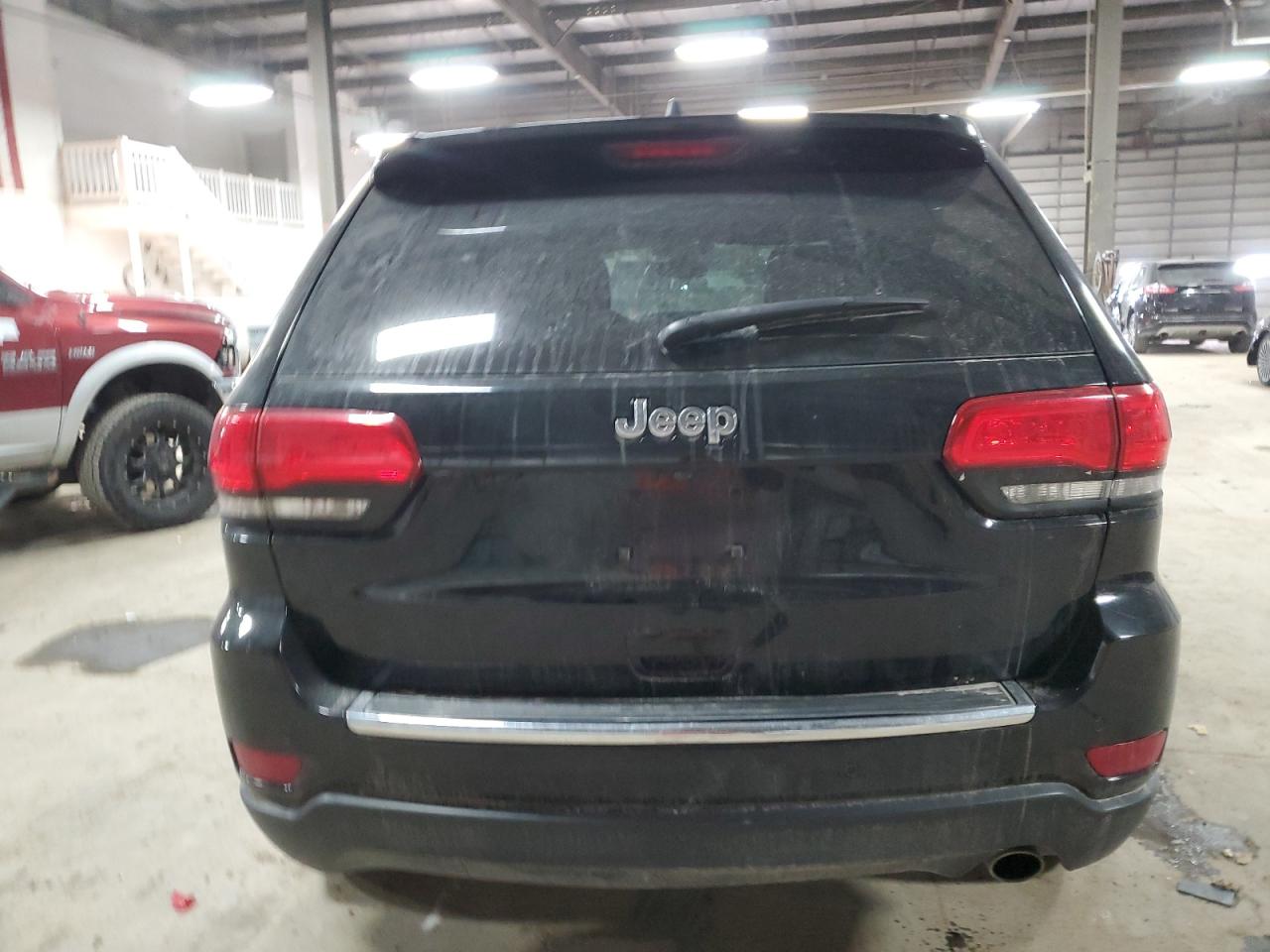 2017 Jeep Grand Cherokee - Image 6