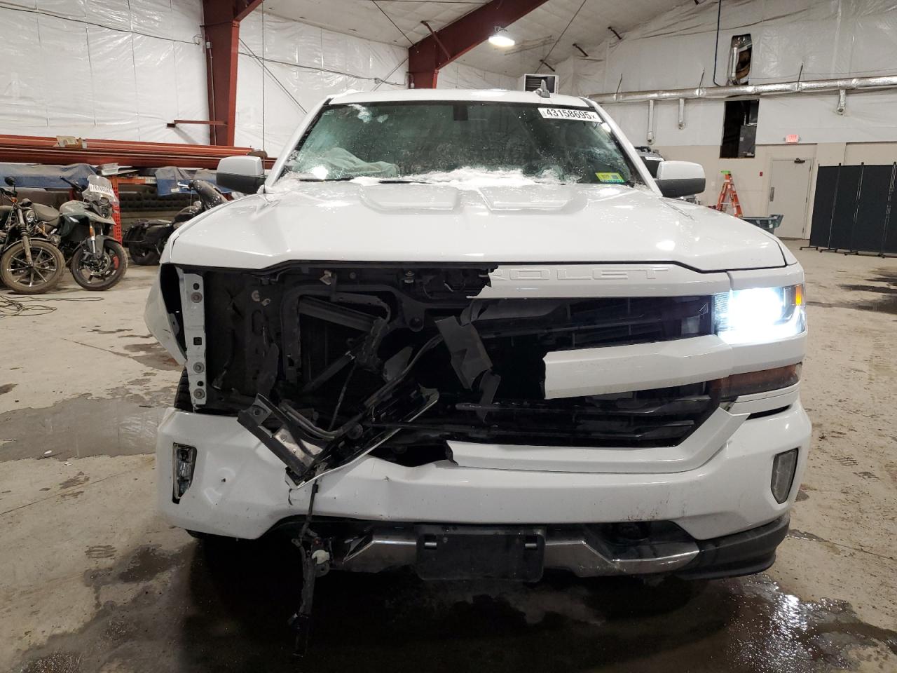 2018 Chevrolet Silverado - Image 5