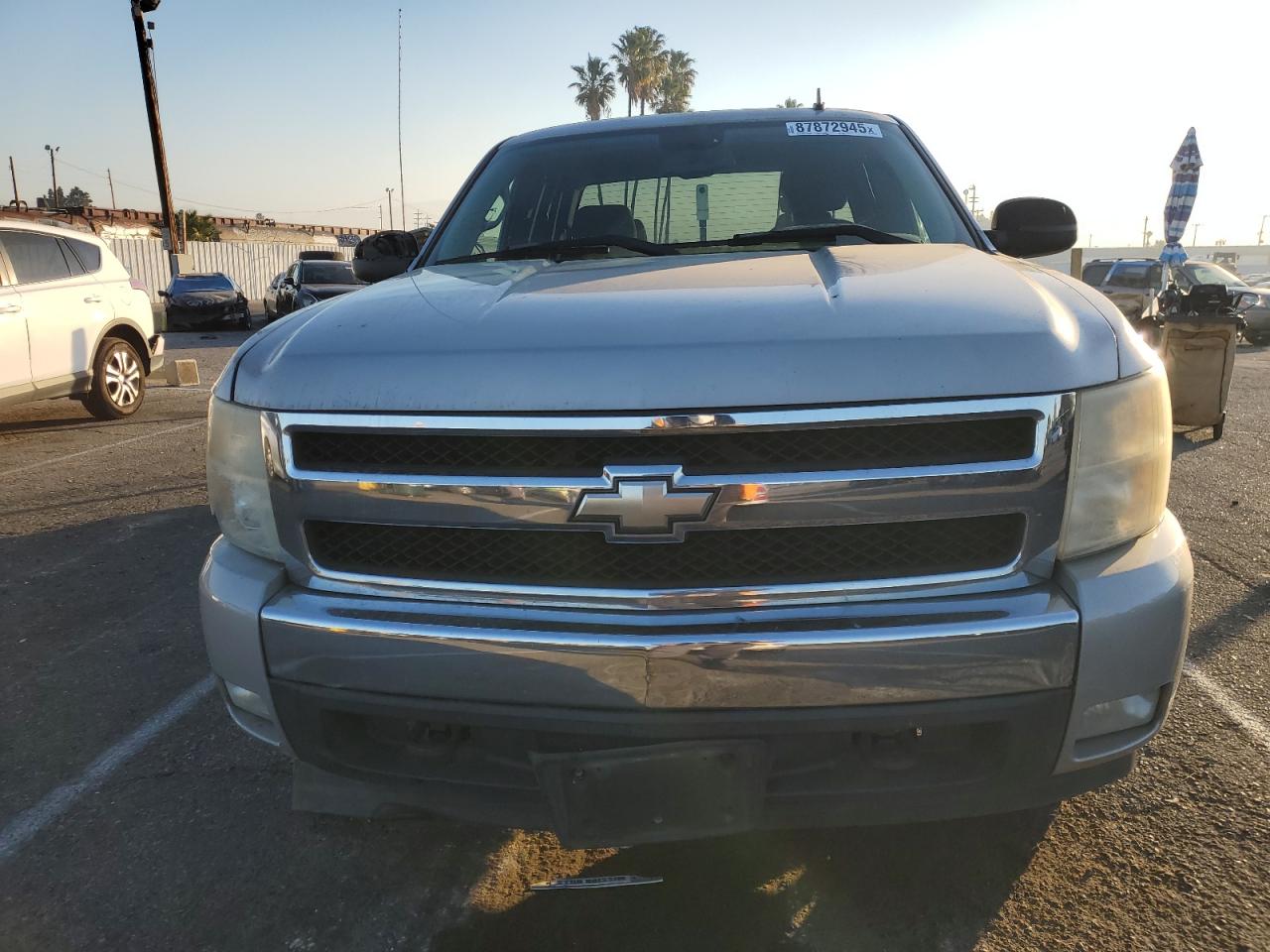 2007 Chevrolet Silverado - Image 5