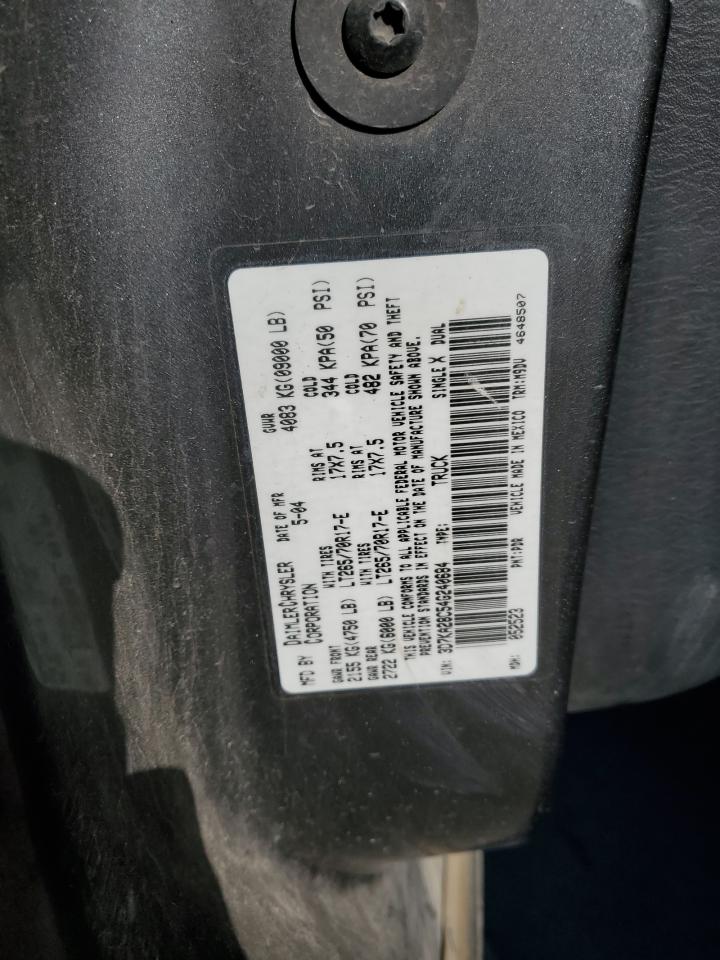 2004 Dodge RAM - Image 13