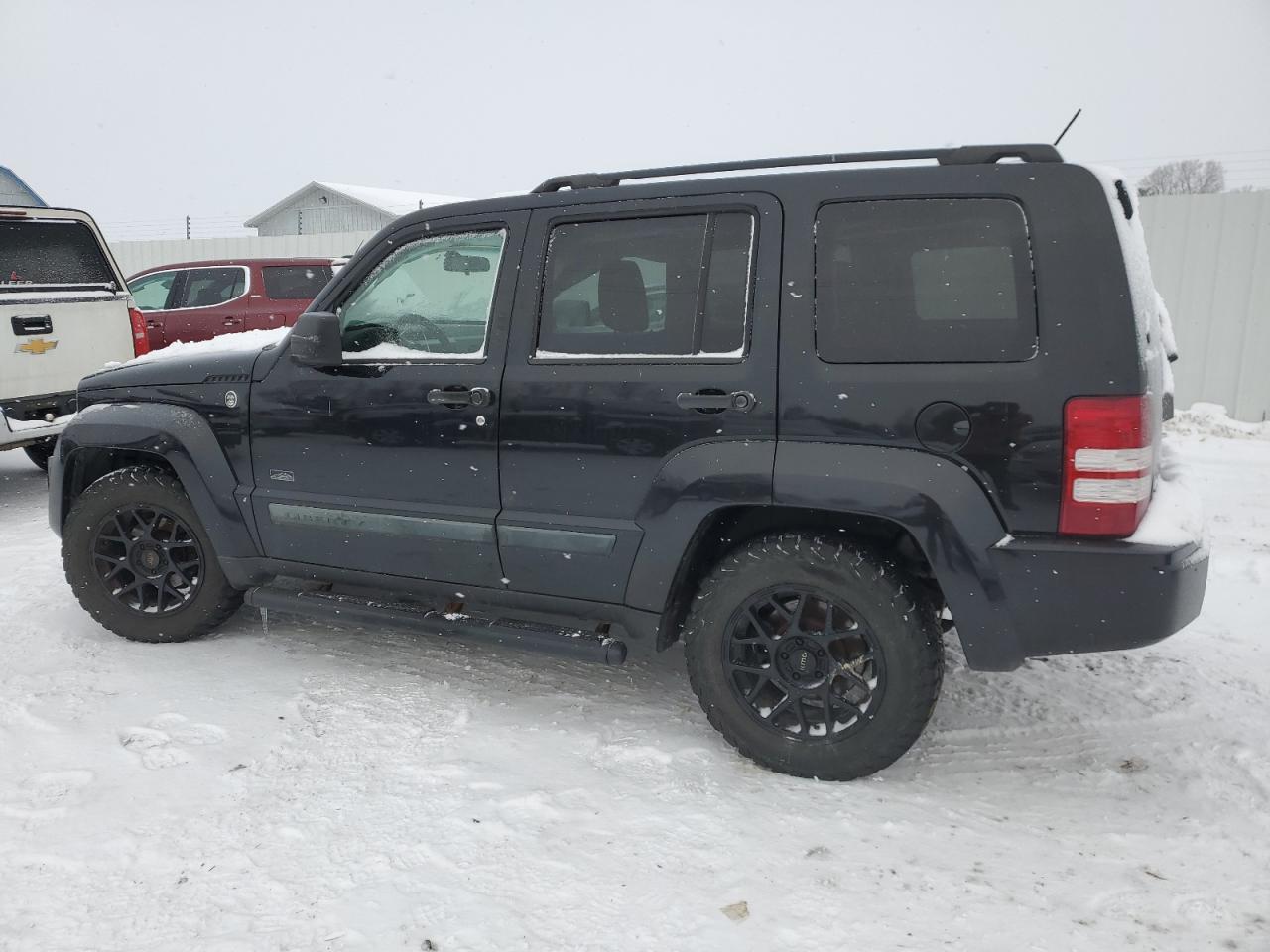 2009 Jeep Liberty (North America) - Image 2