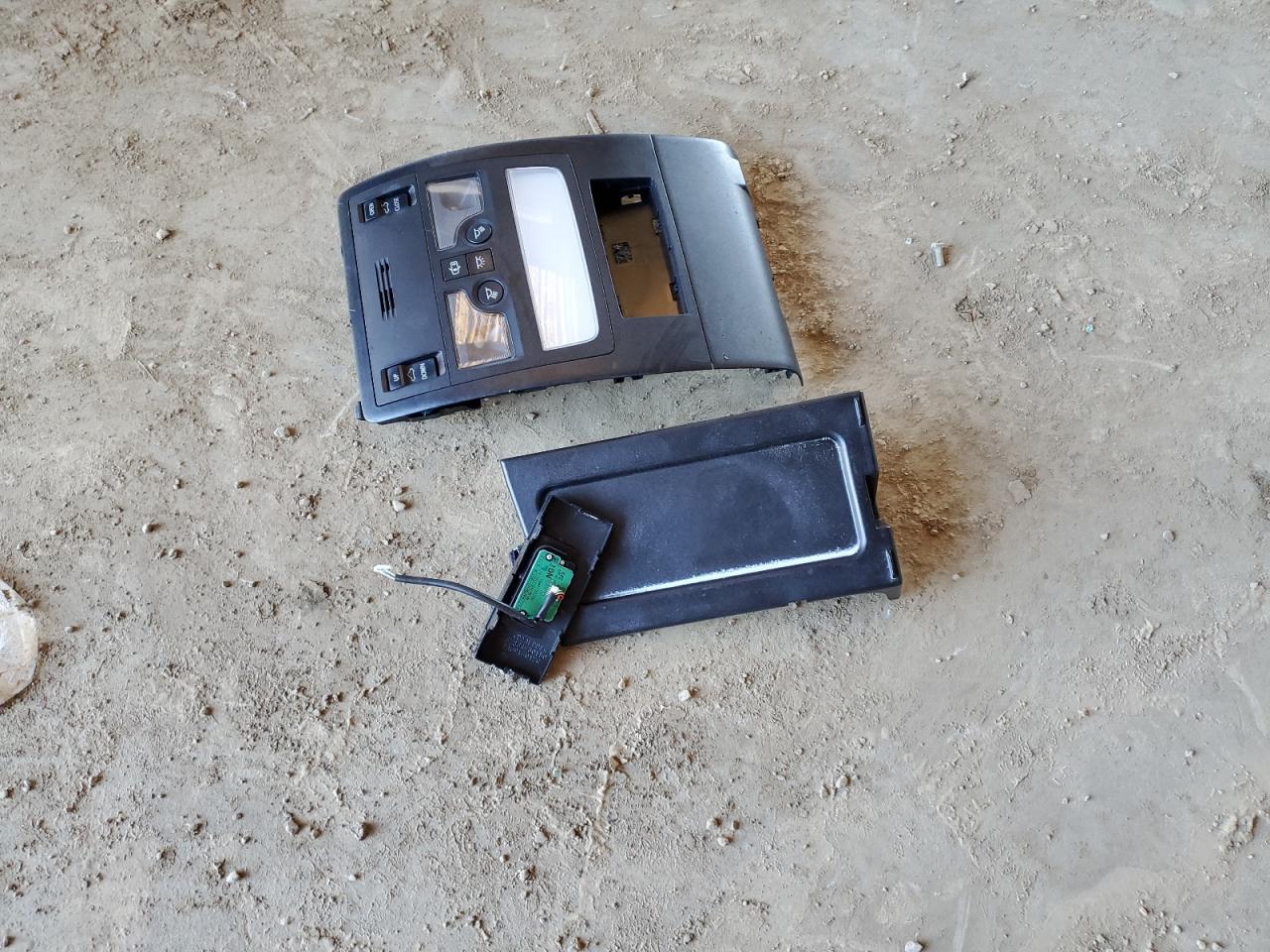 2014 Lexus GS - Image 12