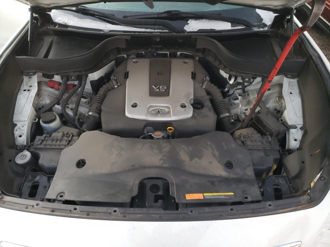 2012 Infiniti FX - Image 13