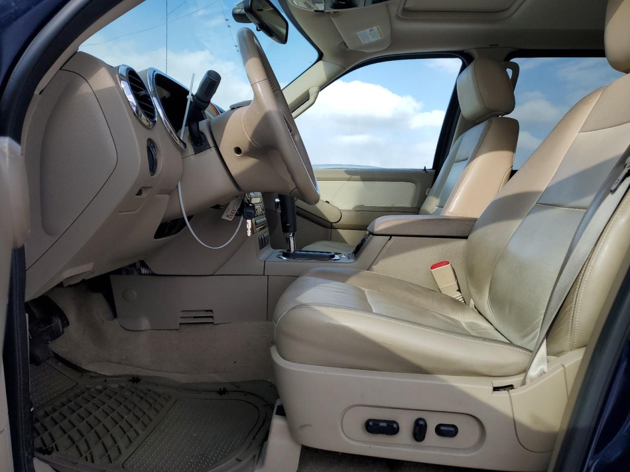 2008 Ford Explorer Eddie Bauer VIN: 1FMEU74818UA30370 Lot: 88144815