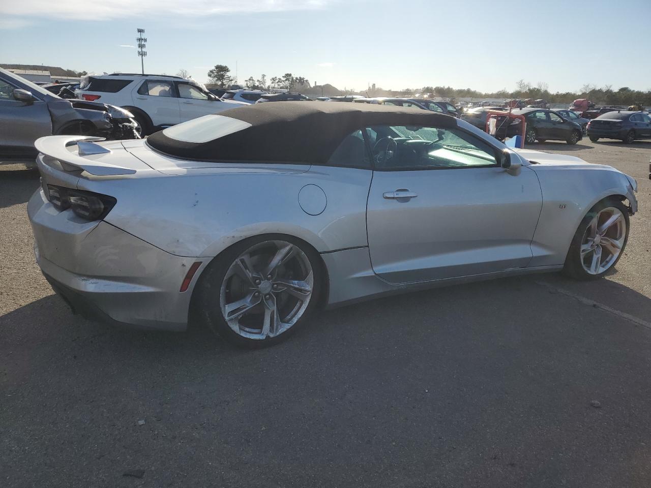 2019 Chevrolet Camaro - Image 3