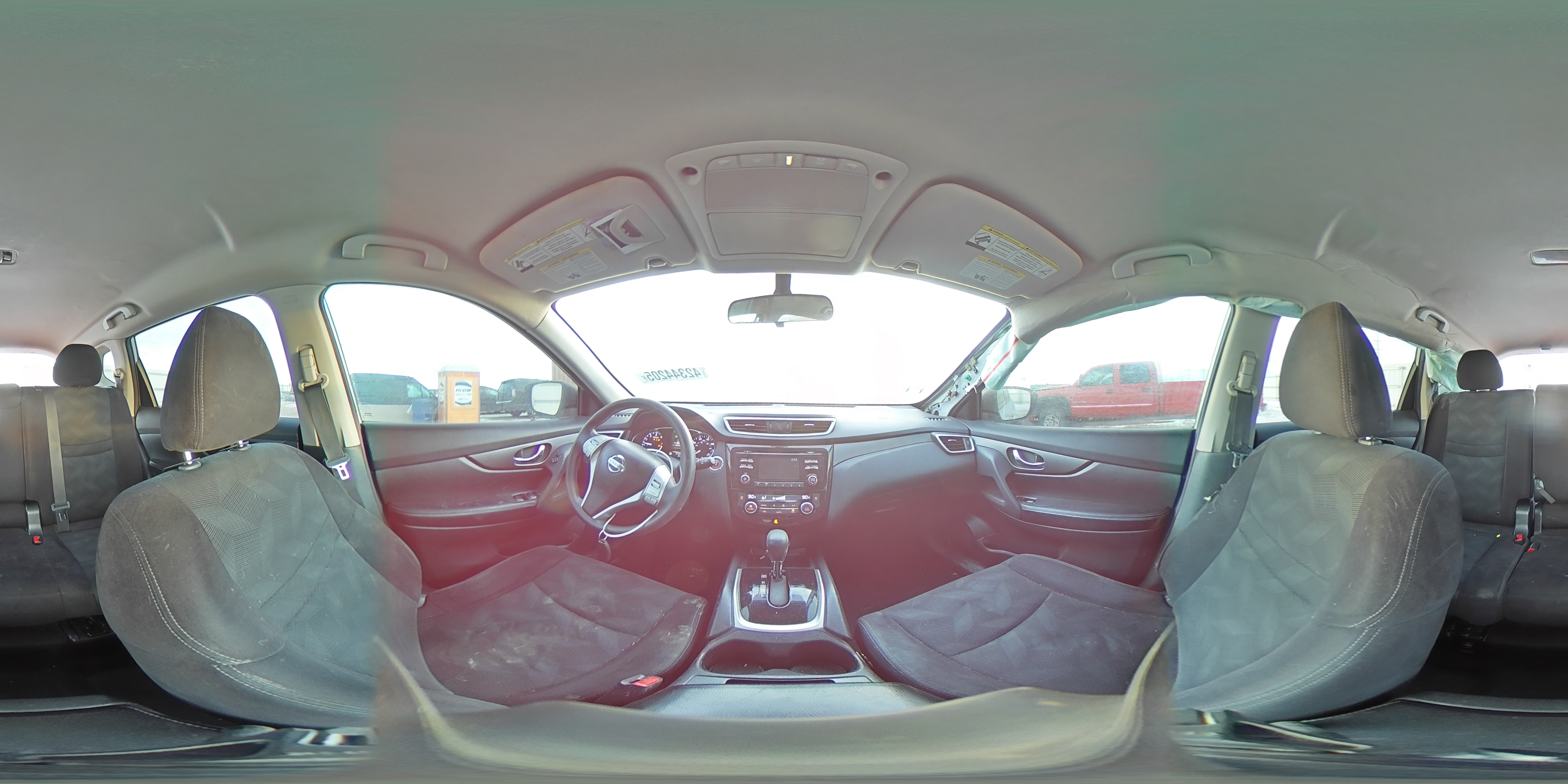 2014 Nissan Rogue - Image 12