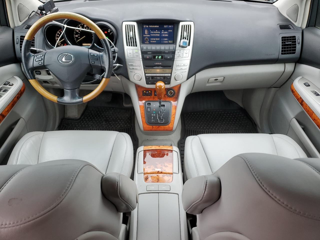 2006 Lexus RX - Image 8