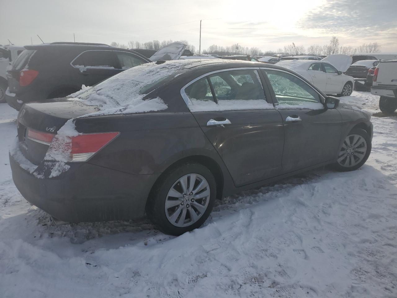 2011 Honda Accord - Image 3