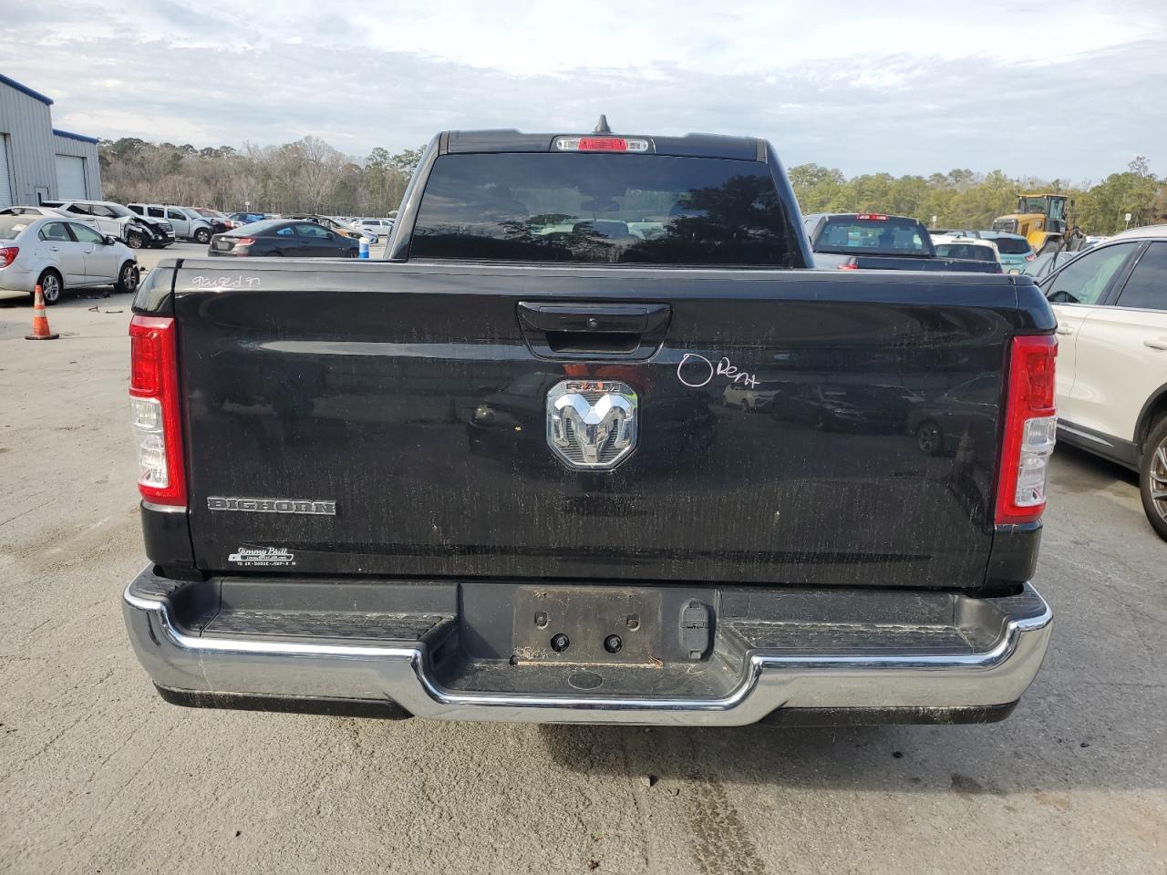 2022 RAM 1500 - Image 6