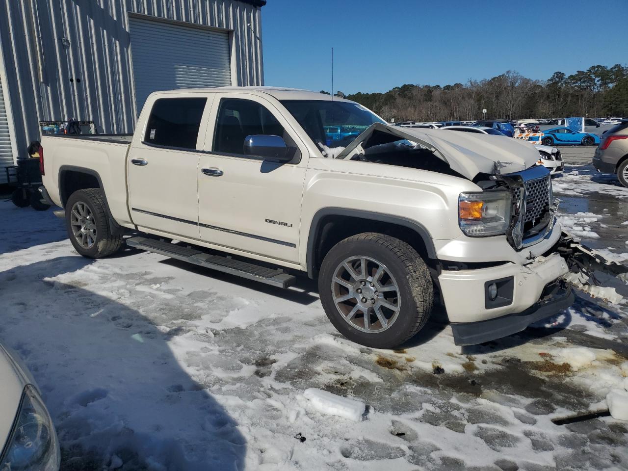 2014 GMC Sierra - Image 4