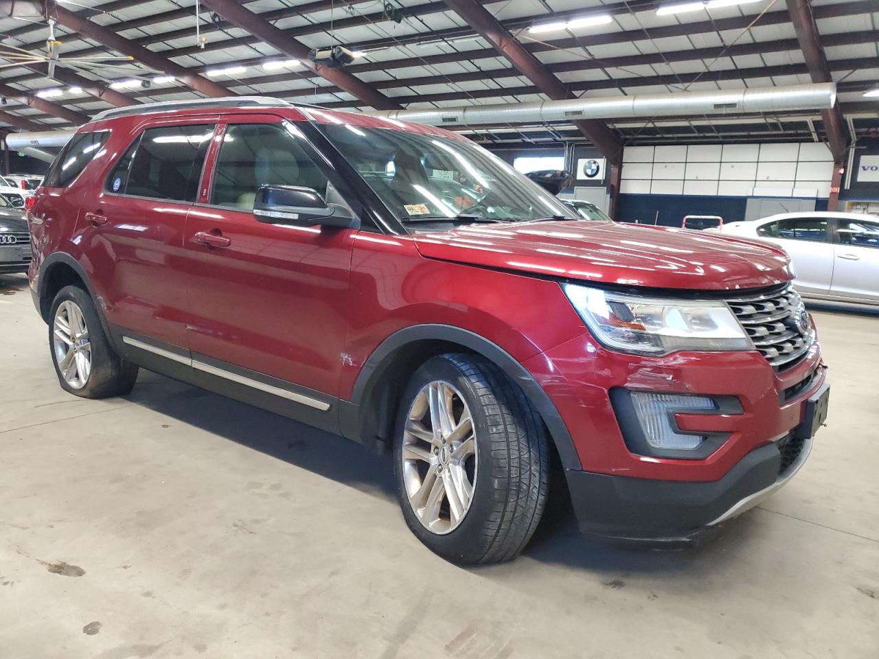 VIN 1FM5K8D80HGB36884 2017 FORD EXPLORER no.4