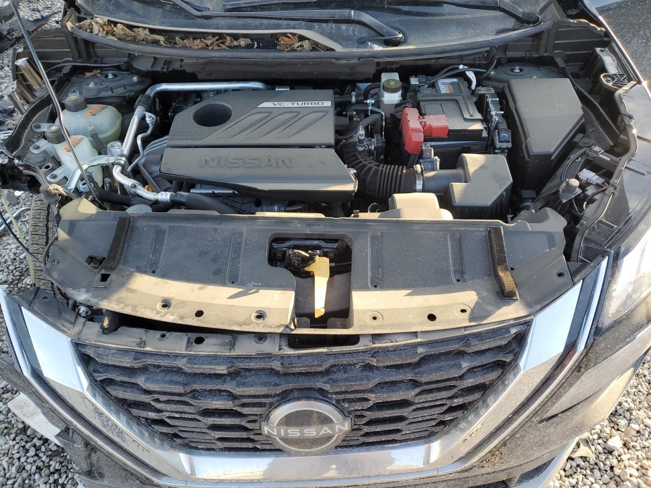 Фото: JN8BT3DD2PW319331 - 12