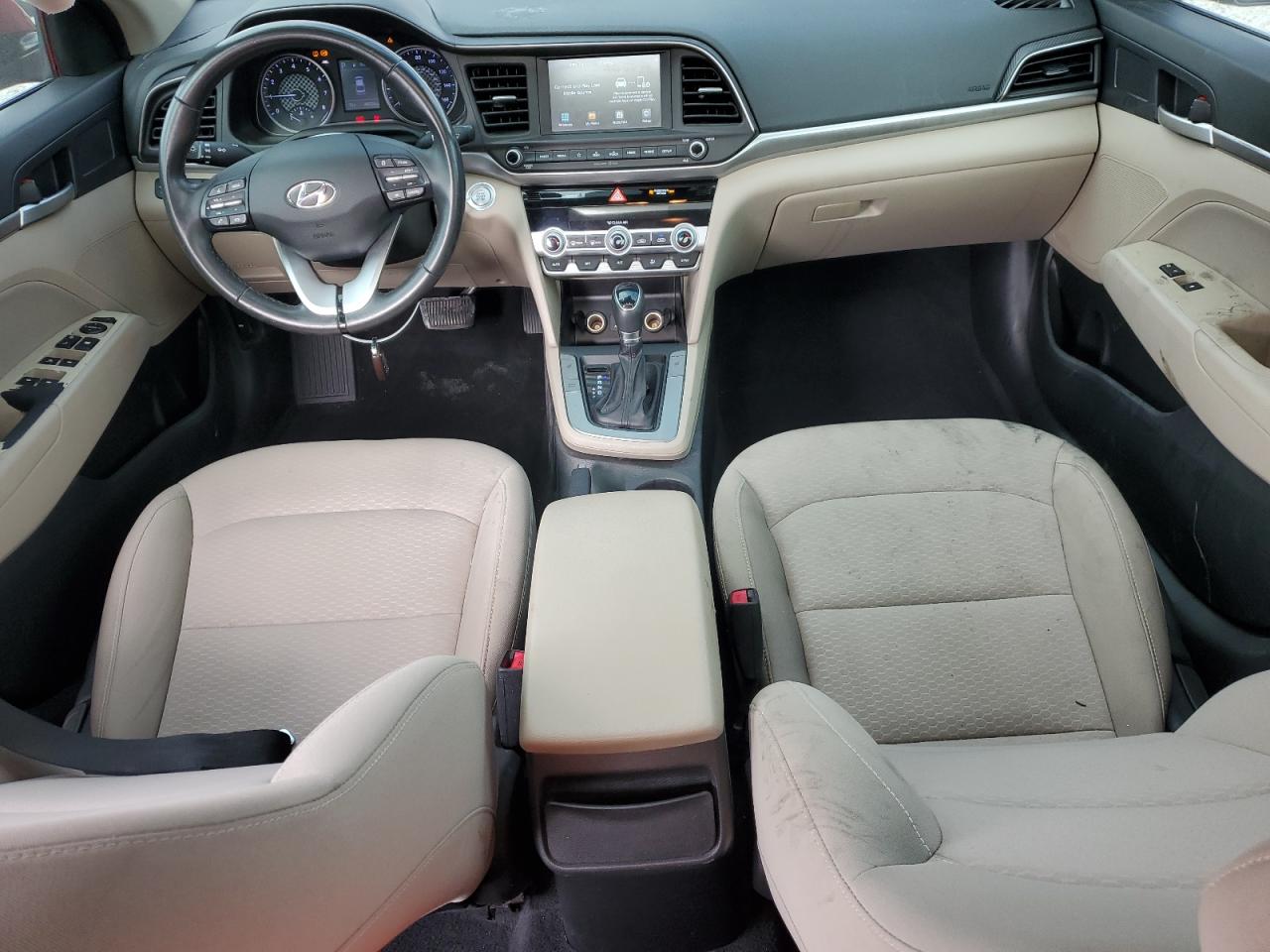 2020 Hyundai Elantra - Image 8