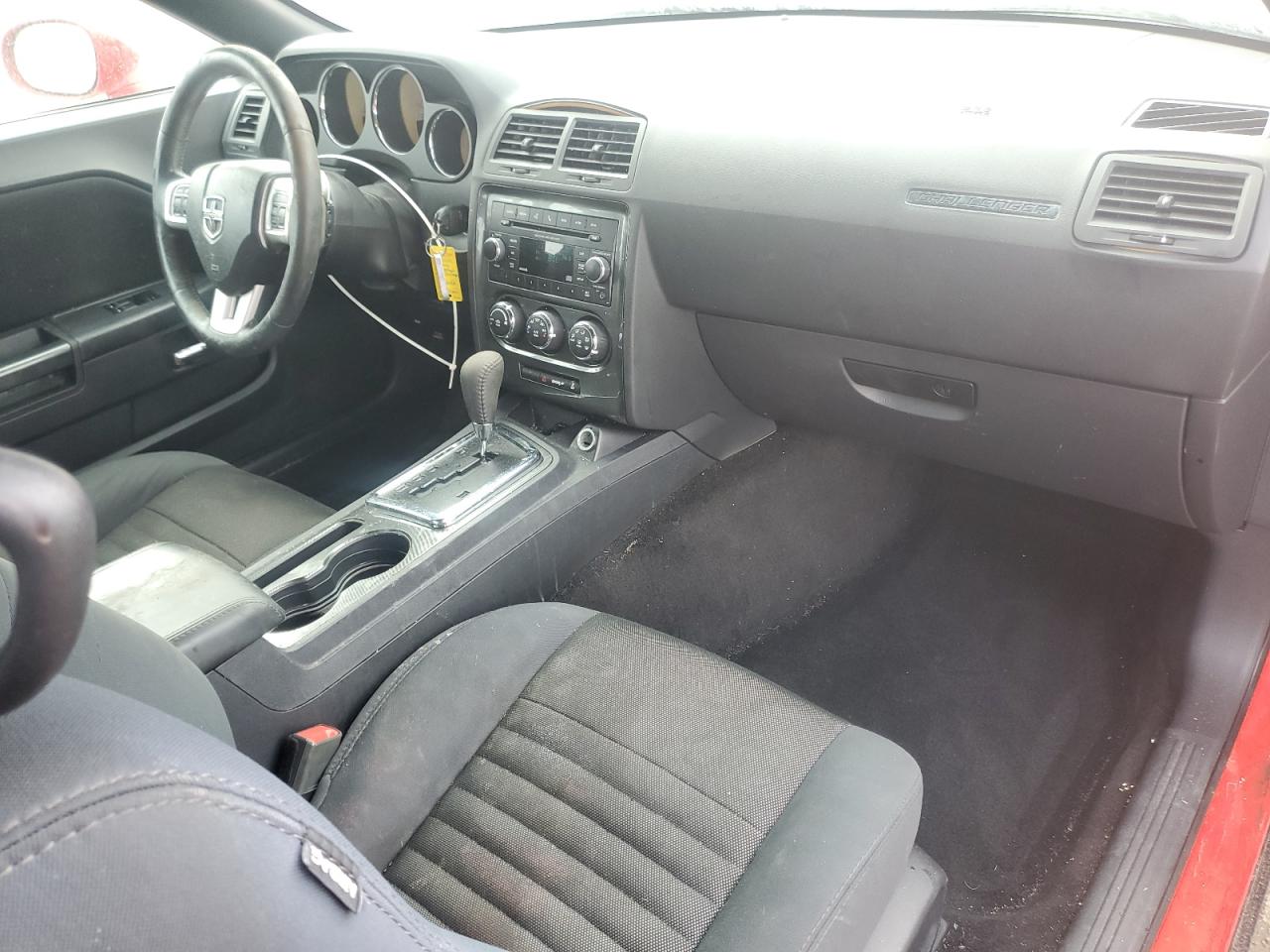 2014 Dodge Challenger - Image 8