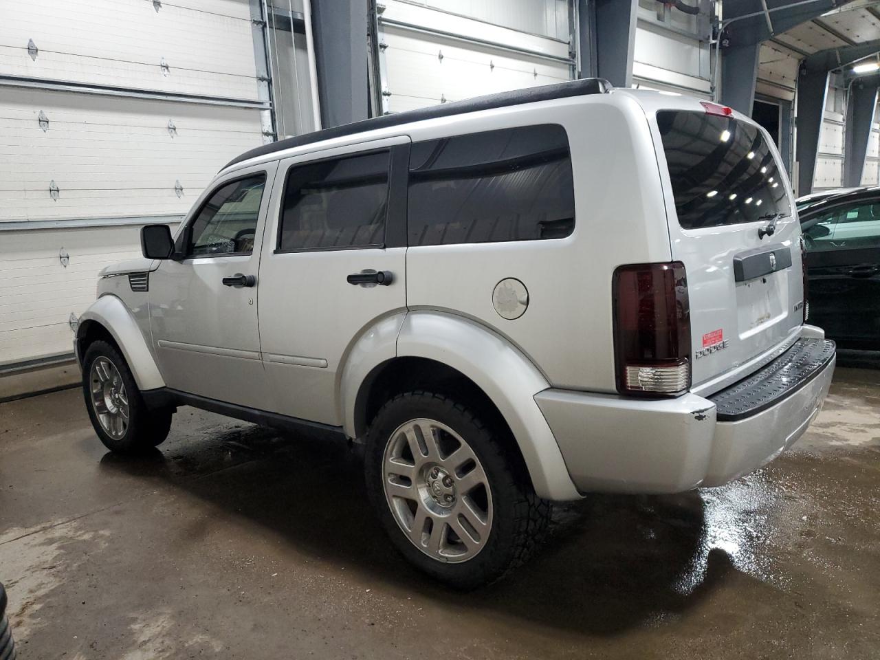 2011 Dodge Nitro - Image 2