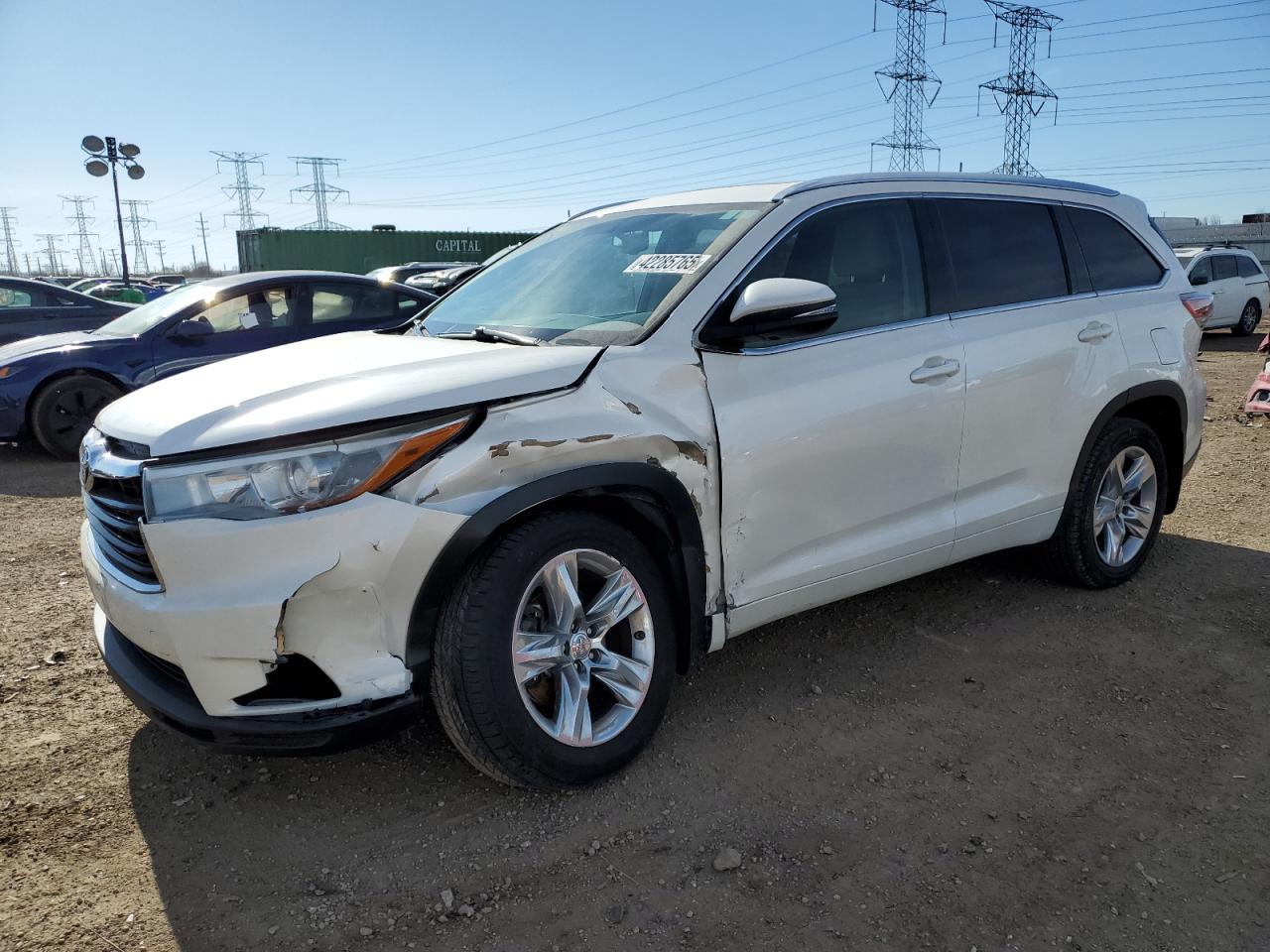2014 Toyota Highlander - Image 1