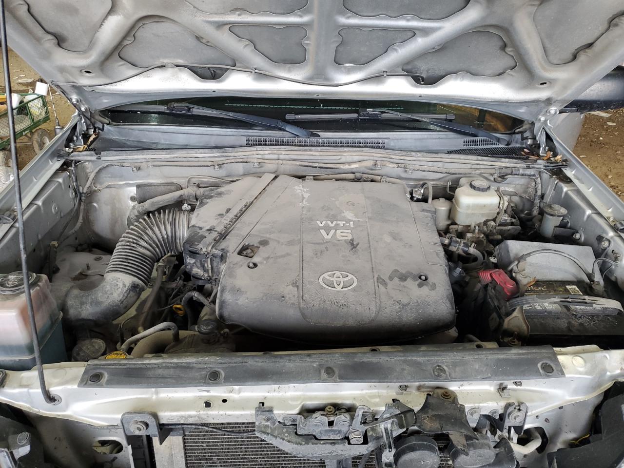 2011 Toyota Tacoma - Image 11