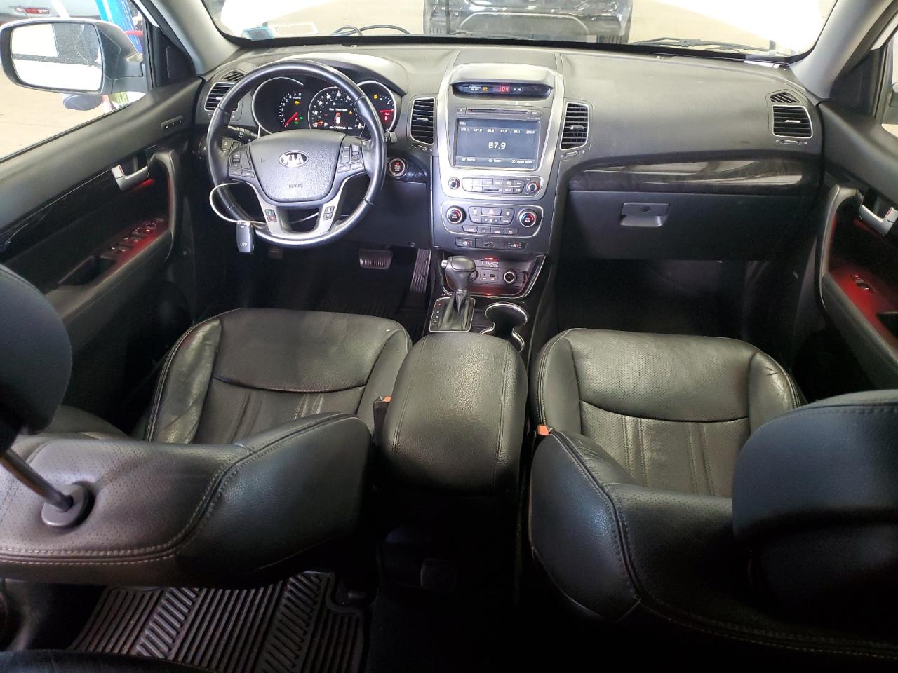 VIN 5XYKUDA78FG611493 2015 KIA SORENTO no.8