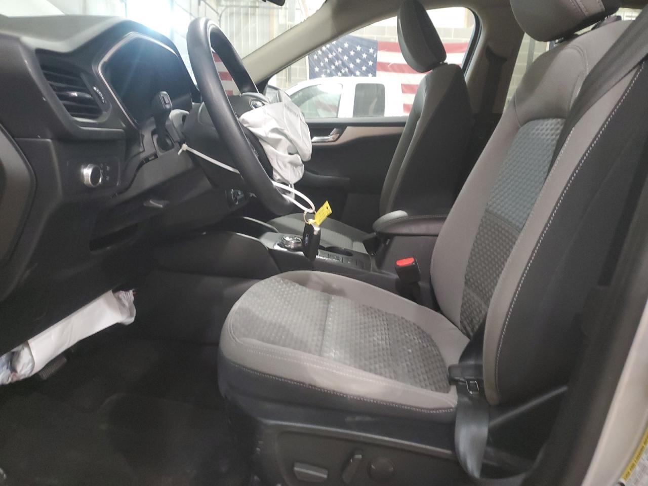 2020 Ford Escape - Image 7