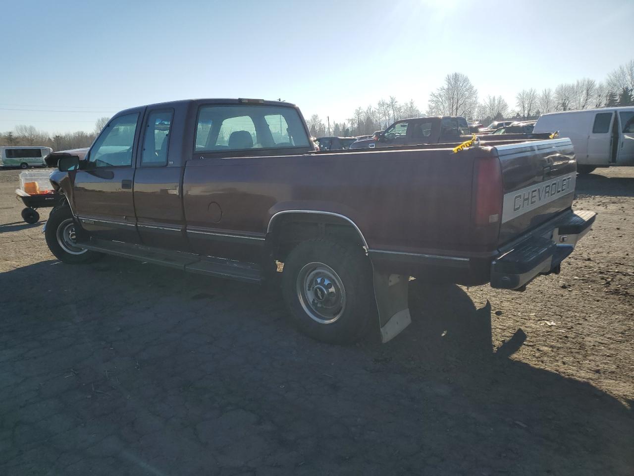 1997 Chevrolet GMT-400 - Image 2