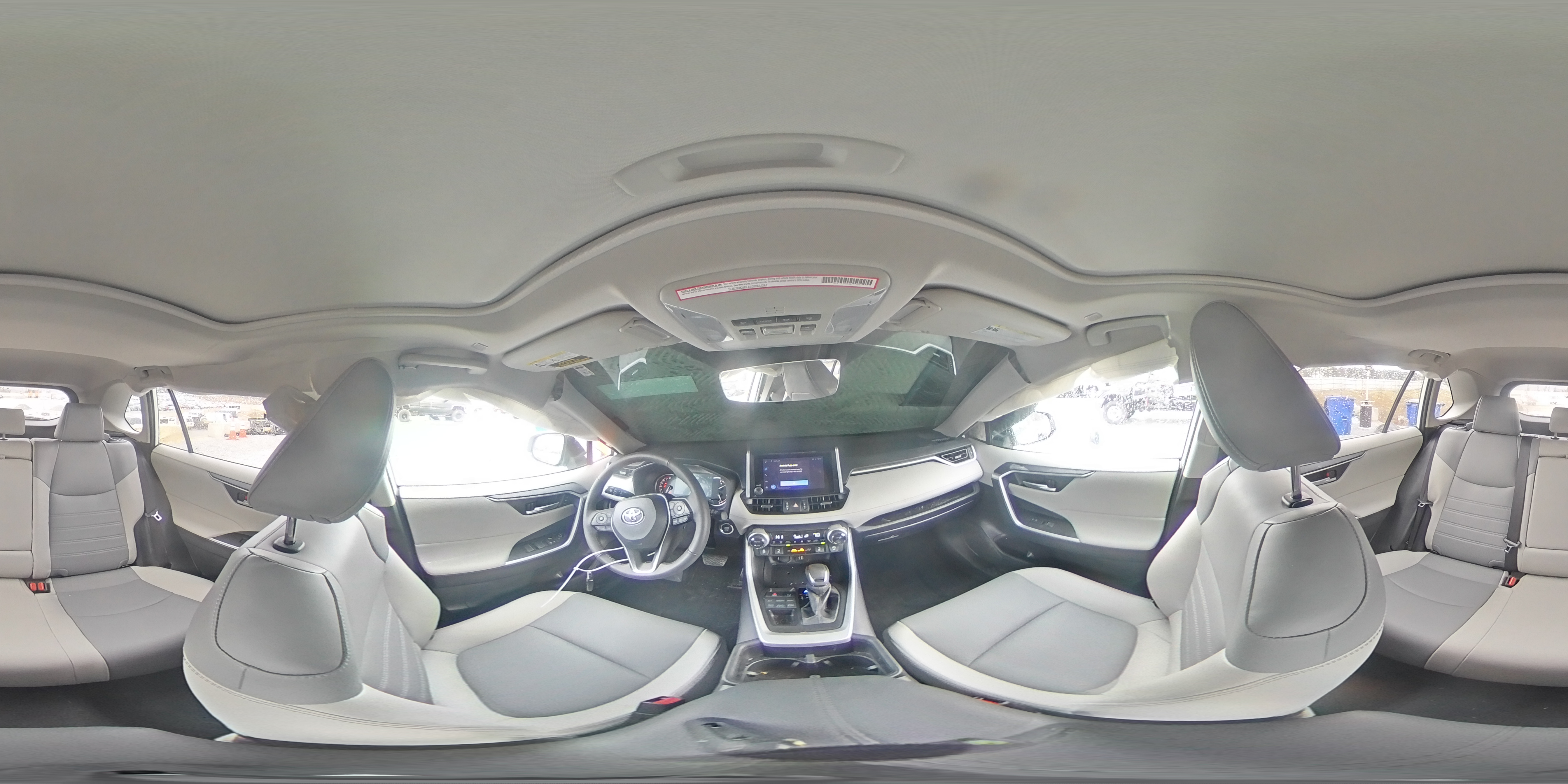 2024 Toyota RAV 4 - Image 13