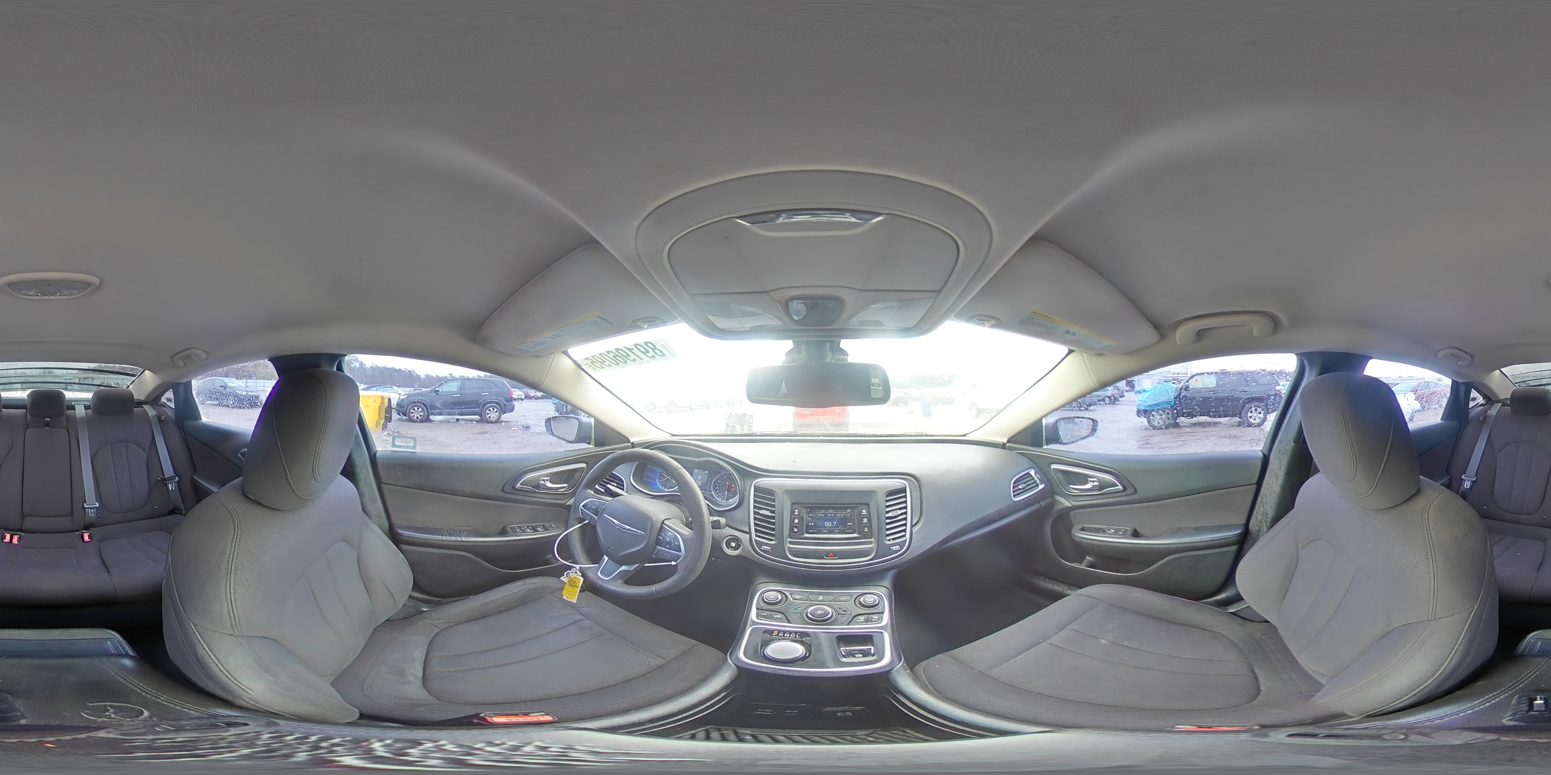 2015 Chrysler 200 - Image 12