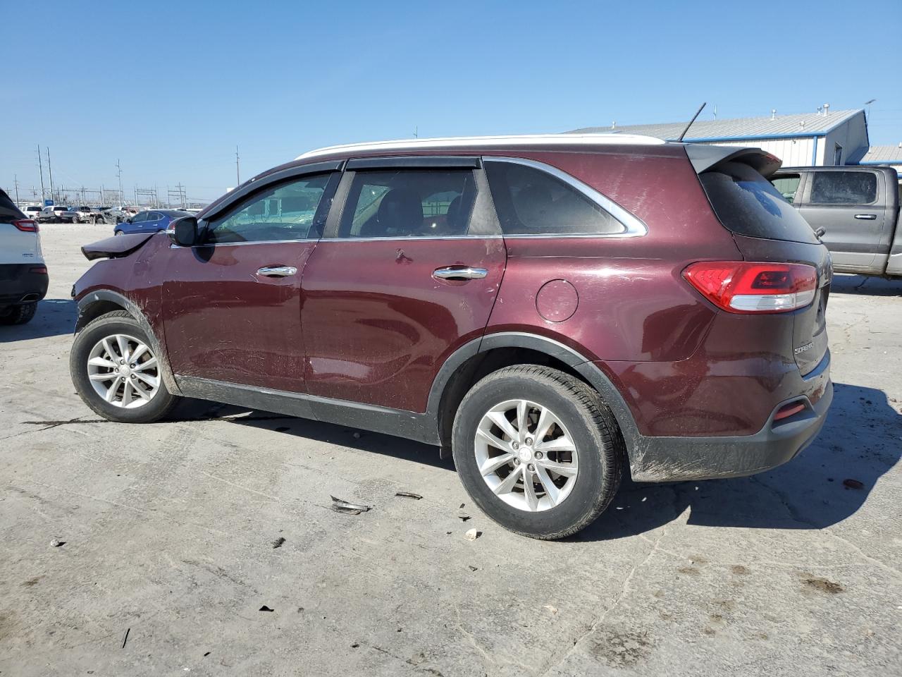 2016 Kia Sorento - Image 2