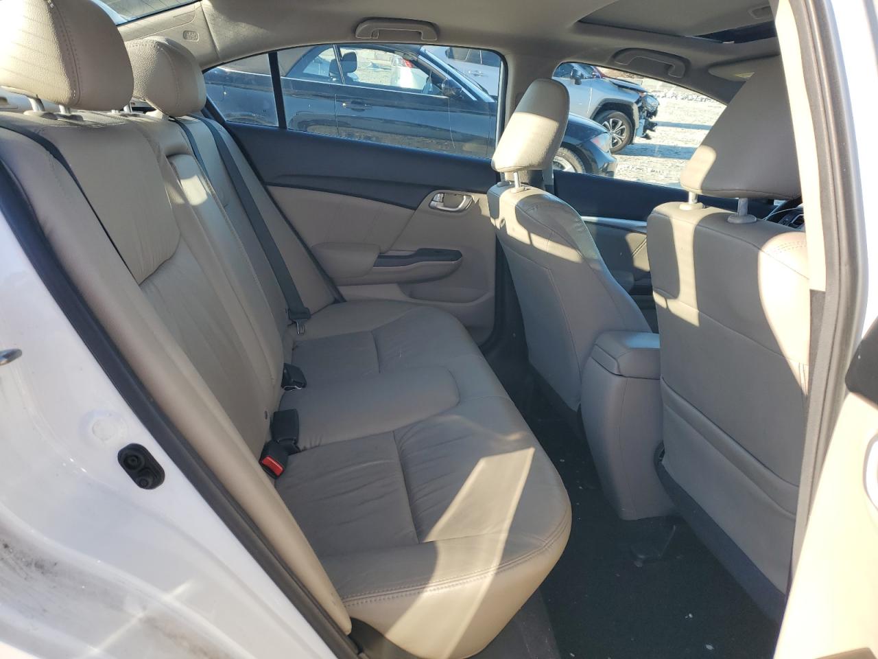 2015 Honda Civic - Image 10