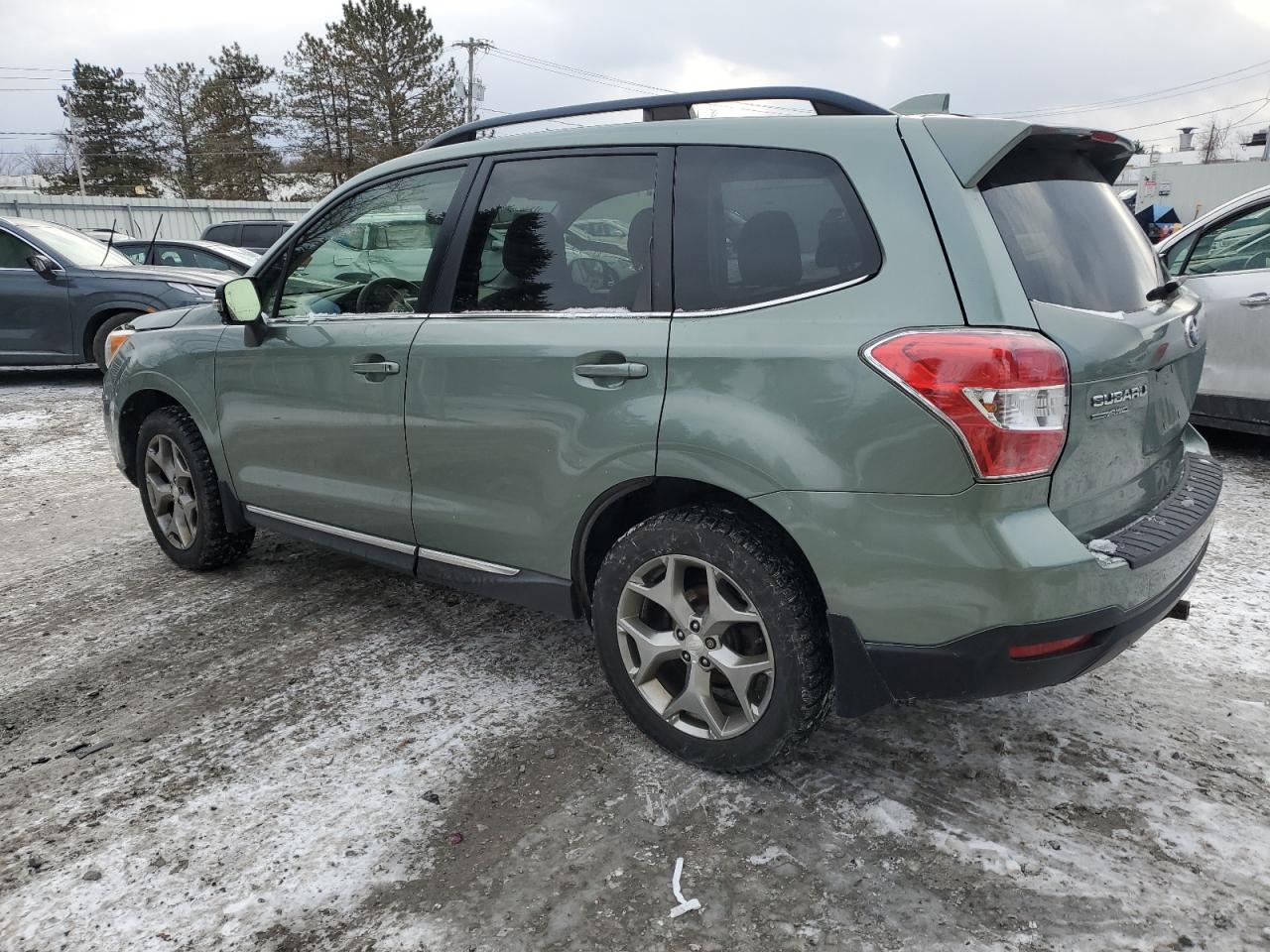 VIN JF2SJAXC9GH540889 2016 SUBARU FORESTER no.2