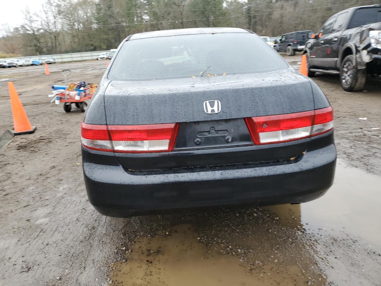 2003 Honda Accord - Image 6