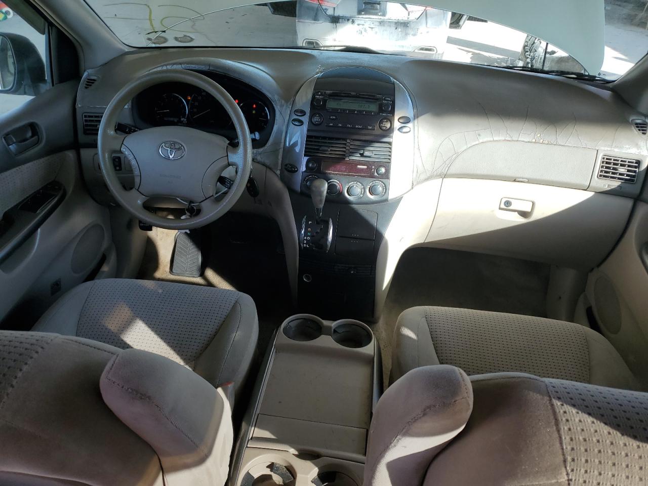 2006 Toyota Sienna - Image 8