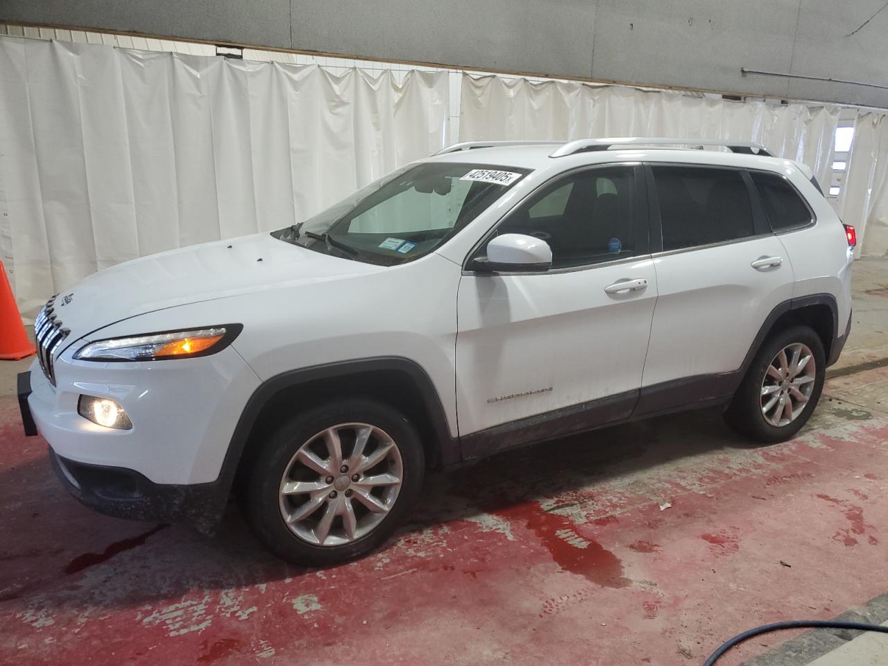 2016 Jeep Grand Cherokee - Image 1