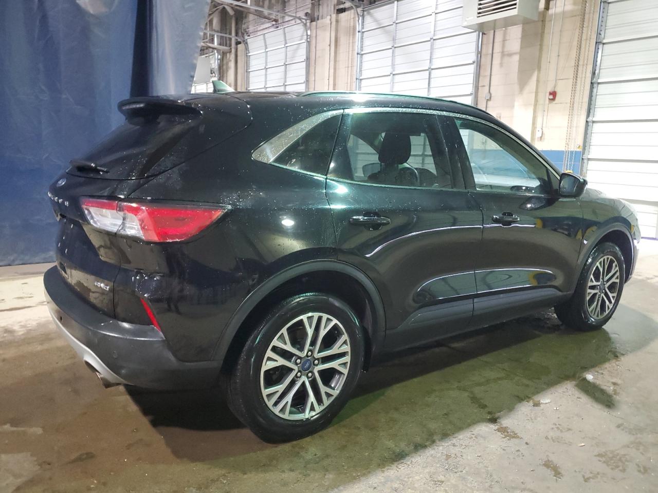 2021 Ford Escape - Image 3