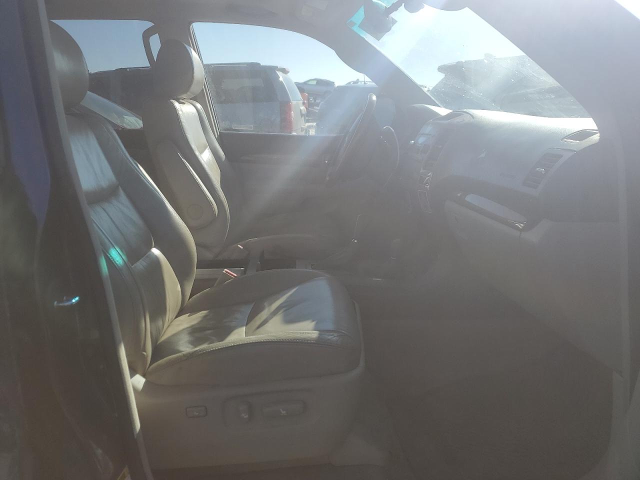 2005 Lexus GX - Image 7