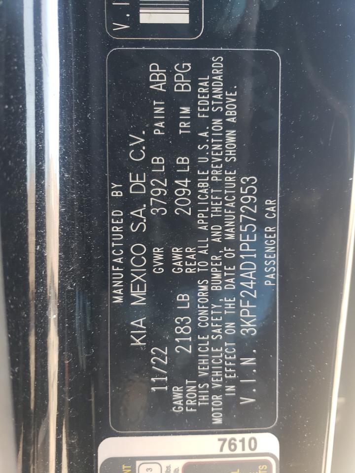 2023 Kia Forte - Image 13