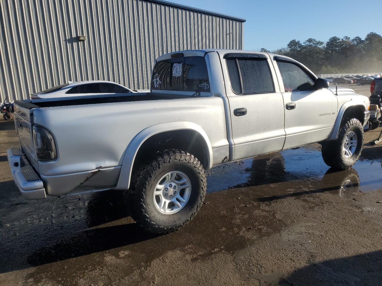 2002 Dodge Dakota - Image 3