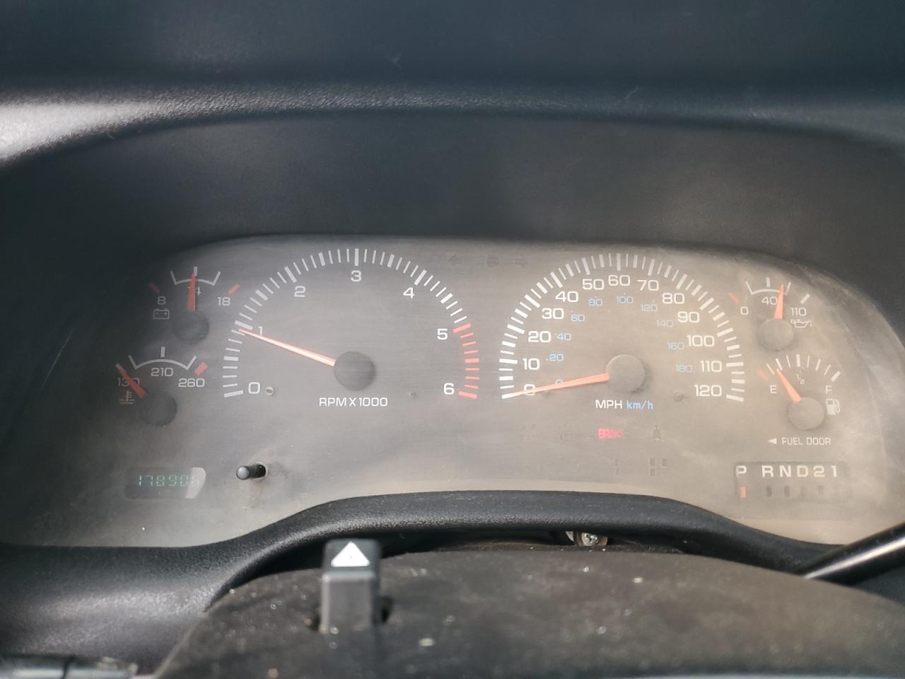 2001 Dodge RAM - Image 9