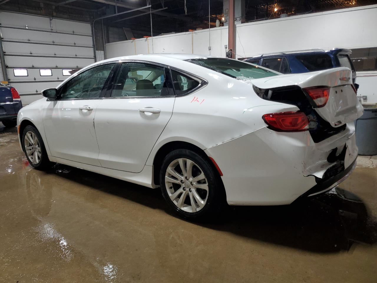 2015 Chrysler 200 - Image 2