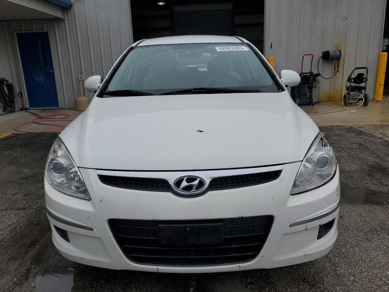 2012 Hyundai Elantra - Image 5