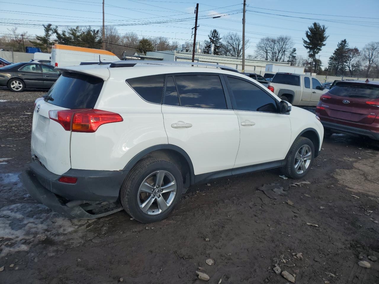 2015 Toyota RAV 4 - Image 3