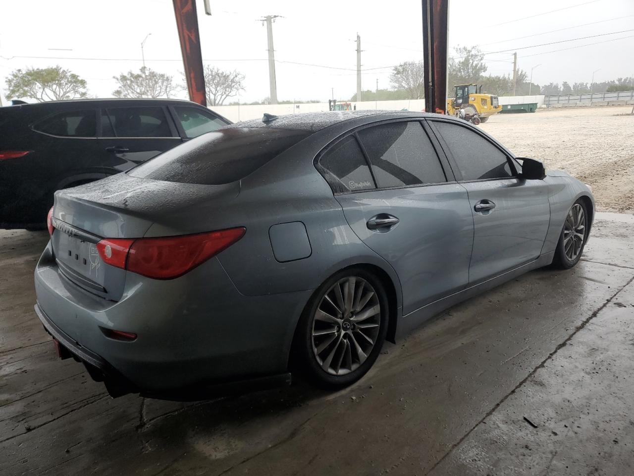 2017 Infiniti Q50 - Image 3